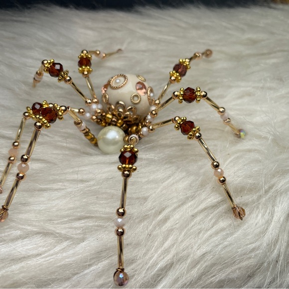 REDUCED Christmas Spider BEADED Ornament or Artisan Suncatcher - Picture 7 of 12